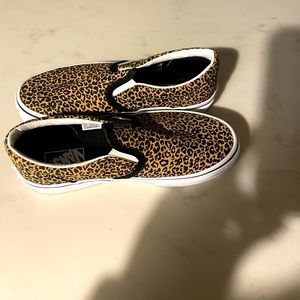 Vans leopard print
